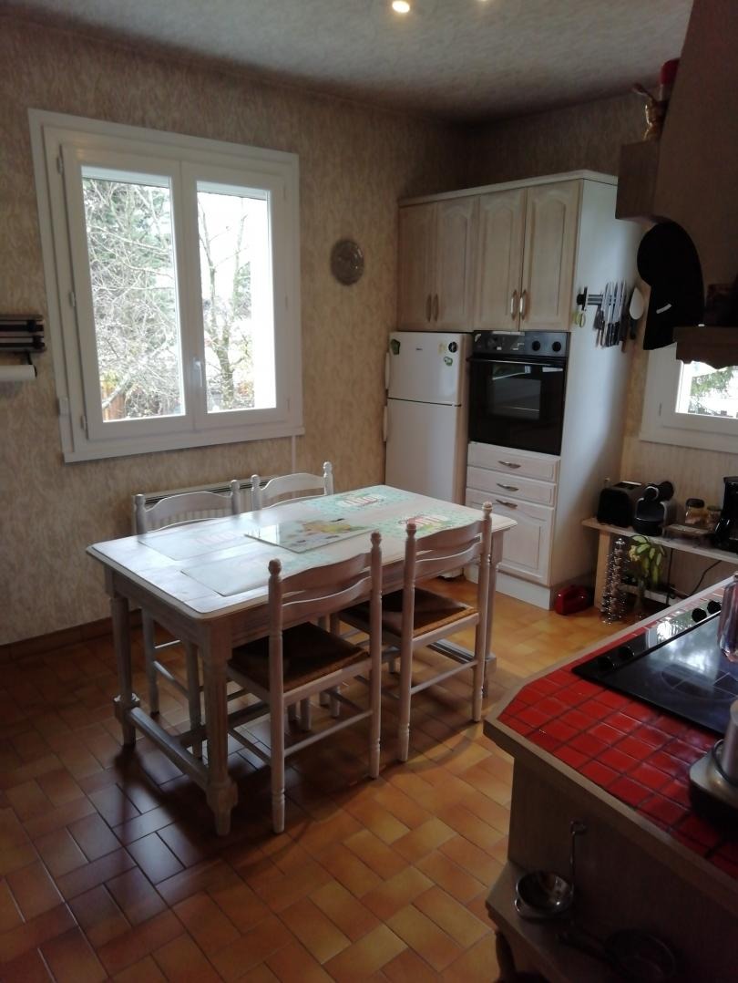 Photo avant. Rénovation de cuisine Saint-jorioz. https://www.architecte-interieur-annecy.com/